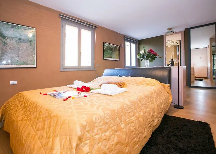 Della Fontana Penthouse Lägenhet *