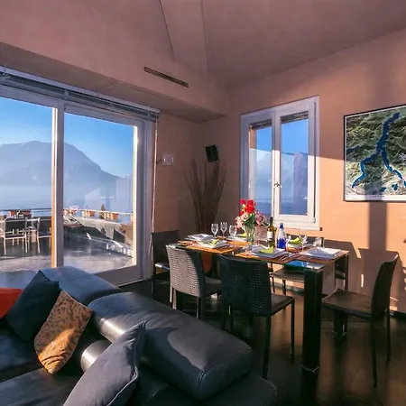 Della Fontana Penthouse アパート *